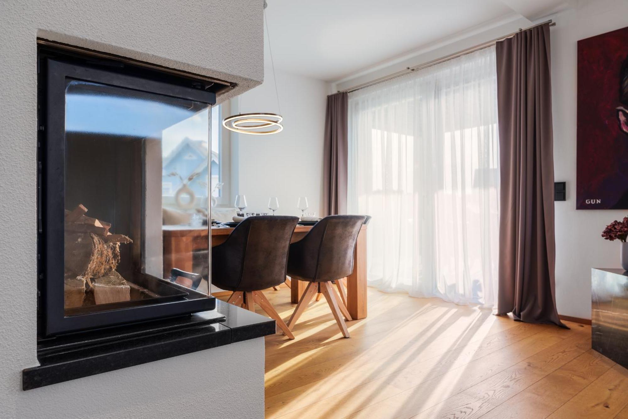 Platschberg Urban Hideaway - Stilvolles Ferienhaus Mit Pool An Der Weinstrasse Berghausen Phòng bức ảnh